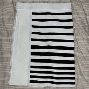 Bebé bandage mini skirt, striped with white stretchy